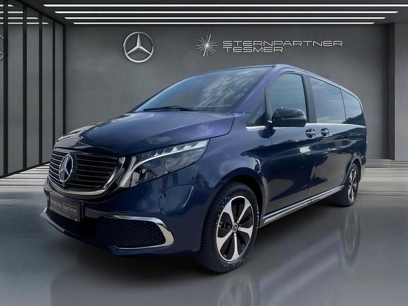 Blau Gebraucht 2024 Mercedes EQV300 Avantgarde Van / Kleinbus | 52.800 € (Etwas zu teuer) - Bild 1/3