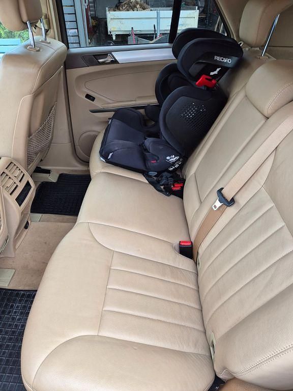 Gebraucht Mercedes ML350 272 PS (200 kW) 2008 Schwarz SUV