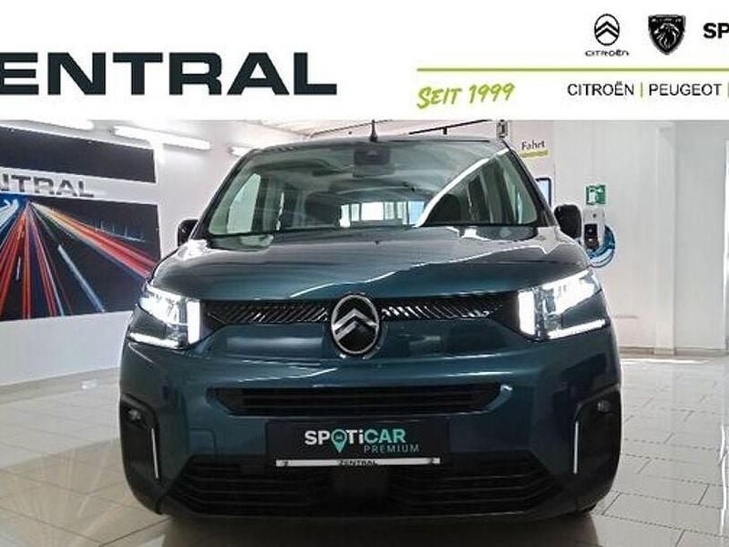 Gebraucht Citroën Berlingo PureTech 110 PS (80 kW) 2024 Blau Van / Kleinbus