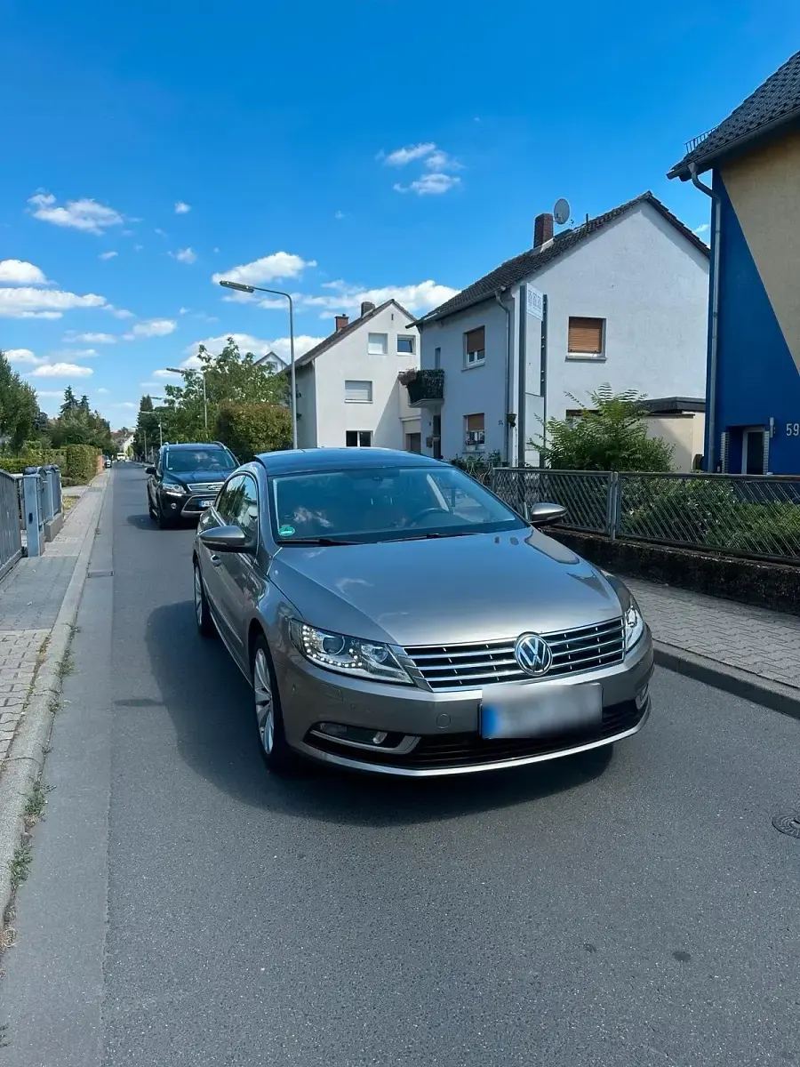 Gebraucht VW Passat 160 PS (117 kW) 2012 Beige Limousine