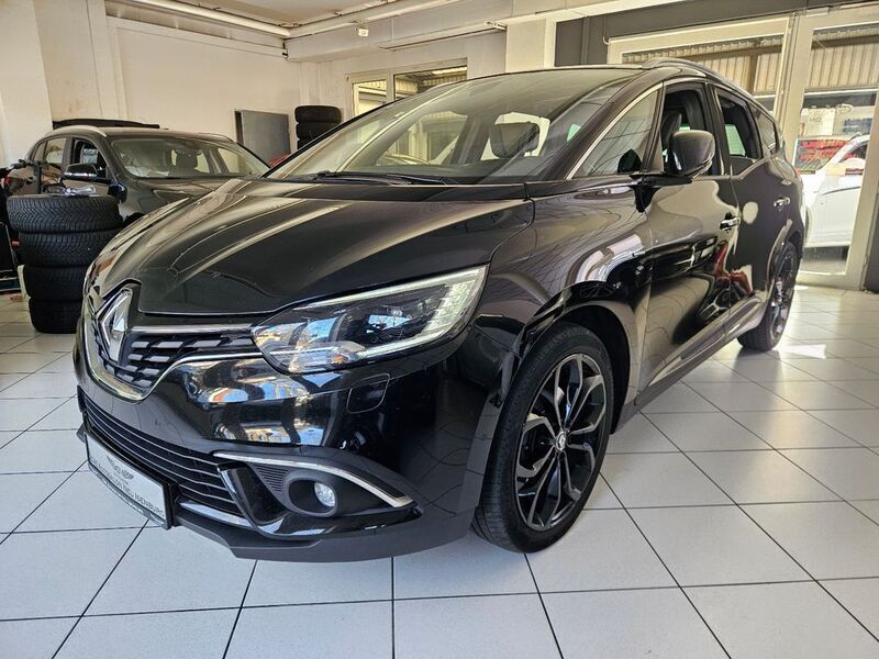 Schwarz Gebraucht 2020 Renault Scénic IV Black Edition Van / Kleinbus | 23.900 € - Bild 1/4