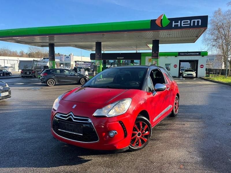 Rot Gebraucht 2012 Citroën DS3 So Chic Kleinwagen | 2.999 € (Guter Preis) - Bild 1/4
