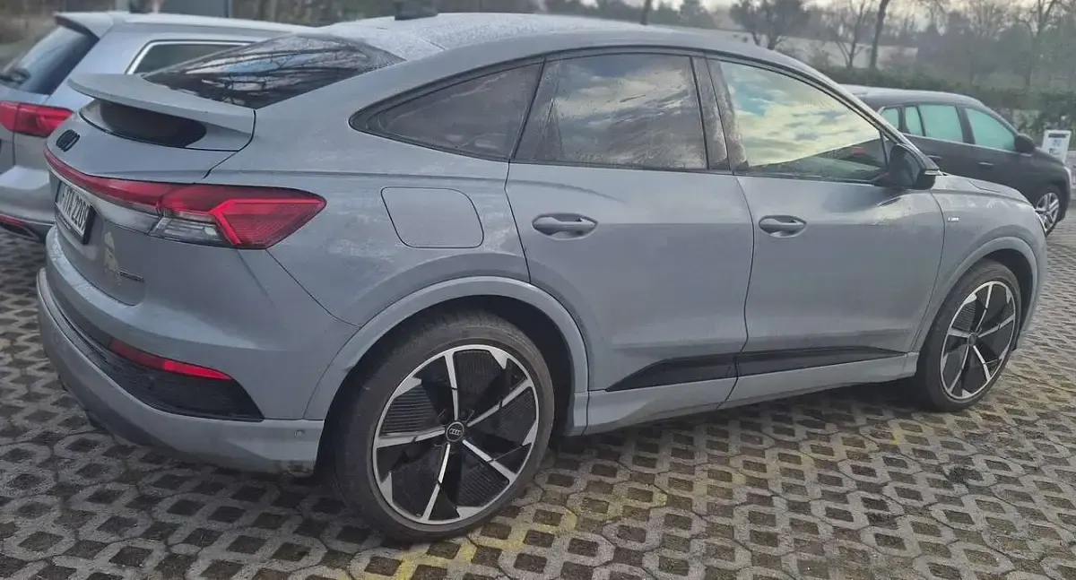 Gebraucht Audi Q4 Sportback e-tron 210 kW (286 PS) 2023 Grau SUV