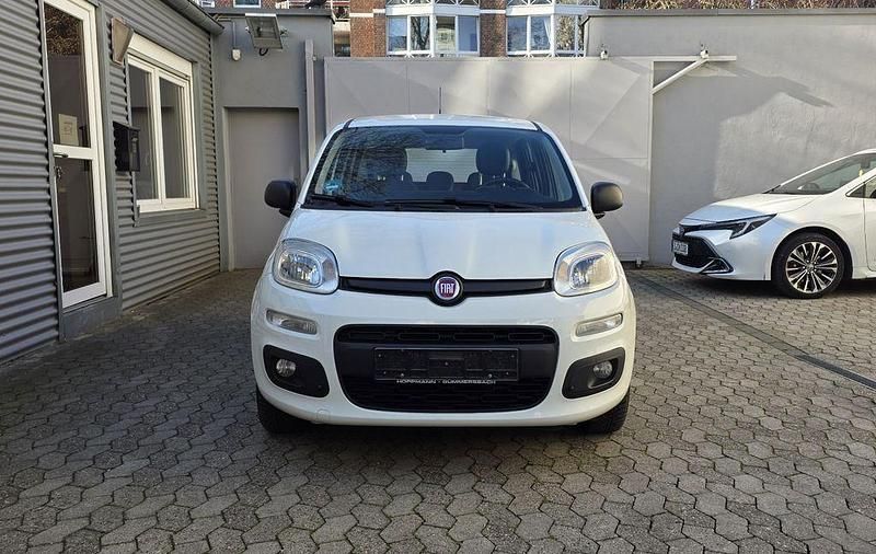 Gebraucht Fiat Panda 69 PS (50 kW) 2016 Colore esterno (weiss) Kleinwagen