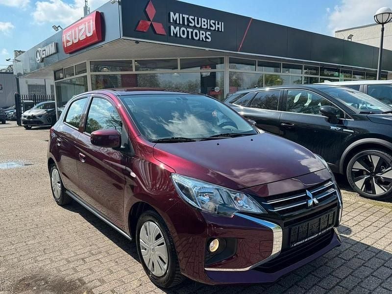 Gebraucht Mitsubishi Space Star Select 71 PS (52 kW) 2023 Rot Kleinwagen