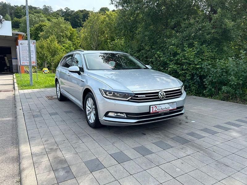 Gebraucht VW Passat Comfortline 190 PS (139 kW) 2018 Silber Kombi