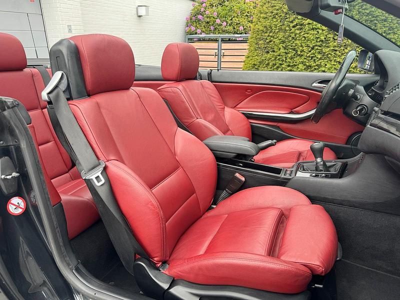Schwarz Gebraucht 2001 BMW 325 Cabriolet Cabrio | 9.900 € (Etwas zu teuer) - Bild 1/4