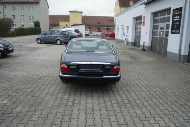 Gebraucht Jaguar XJ Executive 237 PS (174 kW) 1999 Grün Limousine