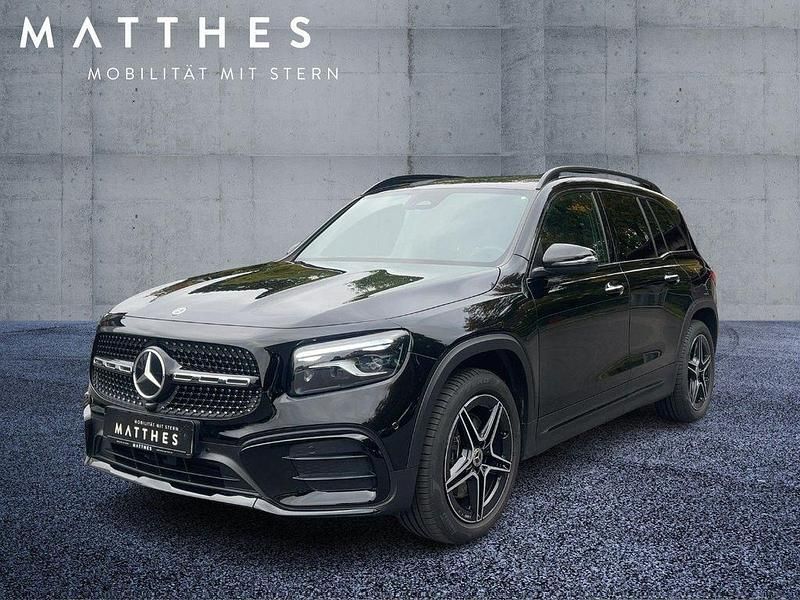 Schwarz Gebraucht 2025 Mercedes GLB220 AMG SUV | 54.599 € (Teuer) - Bild 1/4