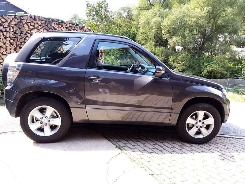 Gebraucht 2009 Suzuki Grand Vitara Comfort SUV | 9.850 € (Fairer Preis) - Bild 1/4