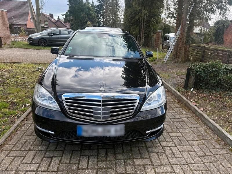 Gebraucht Mercedes S350 258 PS (189 kW) 2013 Schwarz Limousine