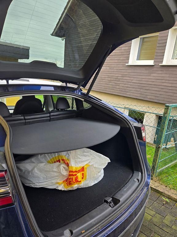 Gebraucht Tesla Model Y Standard Range 188 kW (256 PS) 2024 Blau SUV