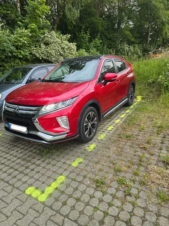 Gebraucht Mitsubishi Eclipse Cross 163 PS (119 kW) 2018 Rot SUV