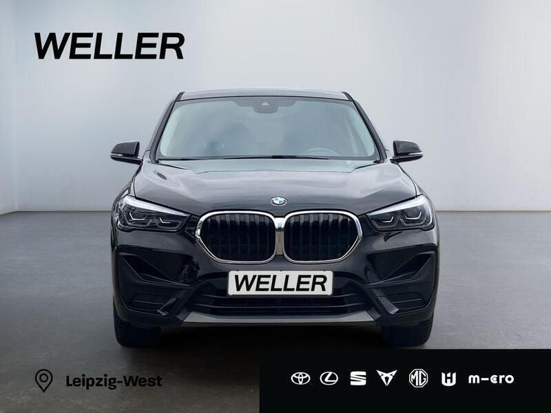 Schwarz Gebraucht 2021 BMW X1 Advantage SUV | 24.790 € (Fairer Preis) - Bild 1/3