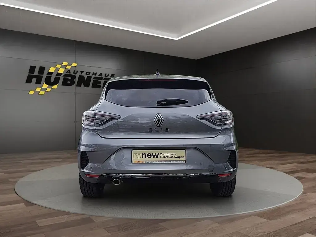 Gebraucht Renault Clio V Techno 91 PS (66 kW) 2025 Grau Limousine