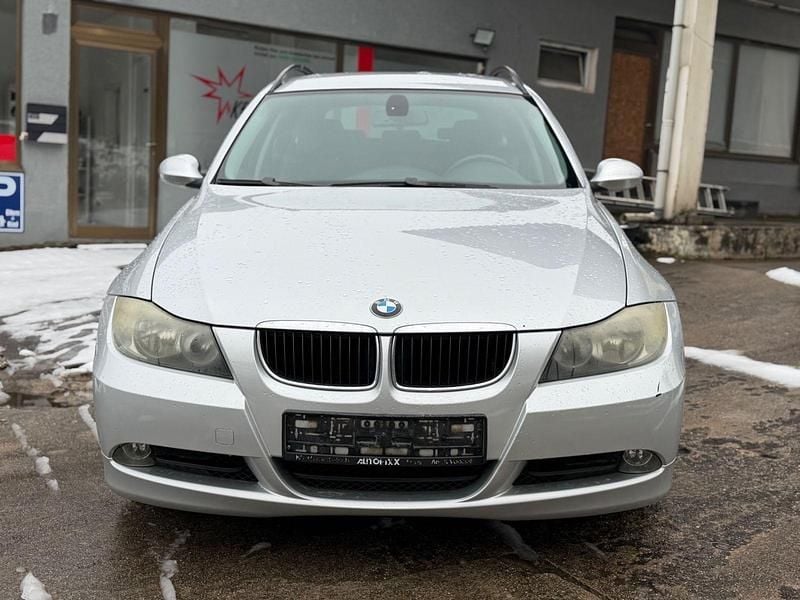 Gebraucht BMW 320 150 PS (110 kW) 2007 Silber Kombi