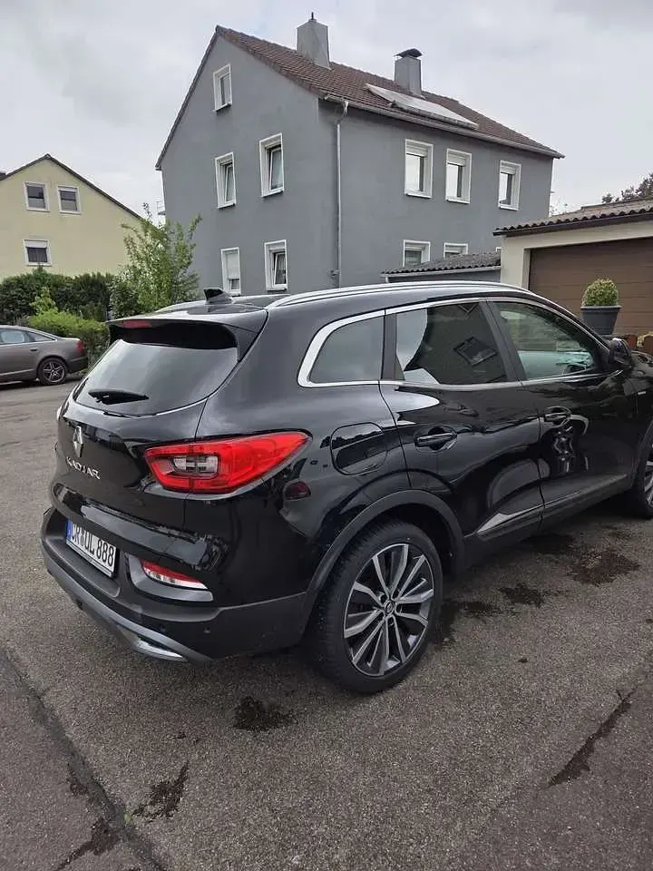 Używany Renault Kadjar Bose Edition 159 KM (116 kW) 2019 Czarny SUV