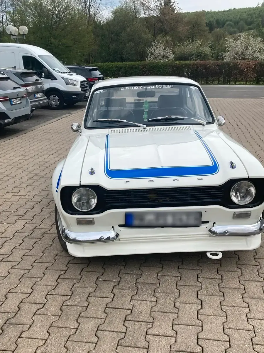 Gebraucht Ford Escort RS 140 PS (102 kW) 1975 Weiß Limousine