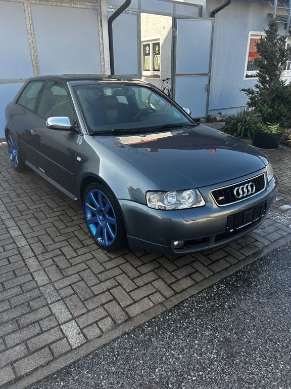 Grau Gebraucht 2002 Audi S3 Kleinwagen | 5.000 € (Superpreis) - Bild 1/3