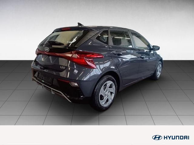 Gebraucht Hyundai i20 Select 101 PS (74 kW) 2025 Grau Kleinwagen