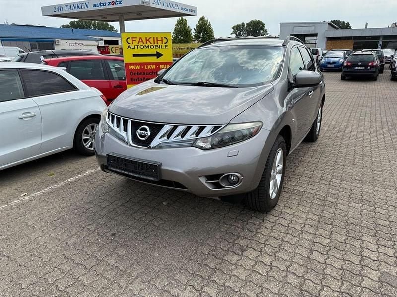 Grau Gebraucht 2009 Nissan Murano Basis SUV | 7.400 € (Etwas zu teuer) - Bild 1/4