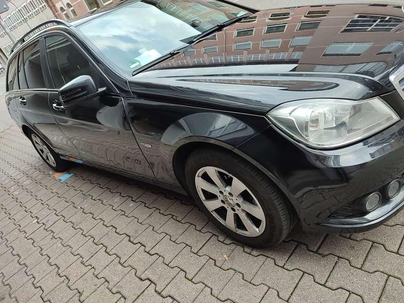 Gebraucht Mercedes C200 136 PS (100 kW) 2012 Schwarz Kombi