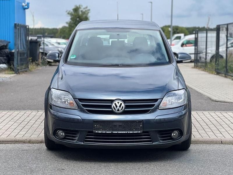 Blau Gebraucht 2007 VW Golf Plus Cross Van / Kleinbus | 4.250 € (Fairer Preis) - Bild 1/4
