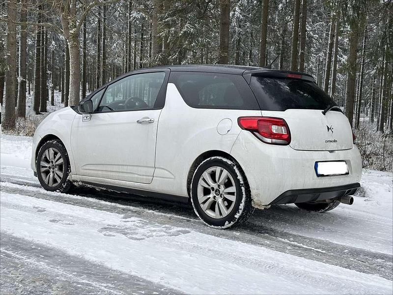 Gebraucht Citroën DS3 So Chic 120 PS (88 kW) 2010 Weiß Kleinwagen
