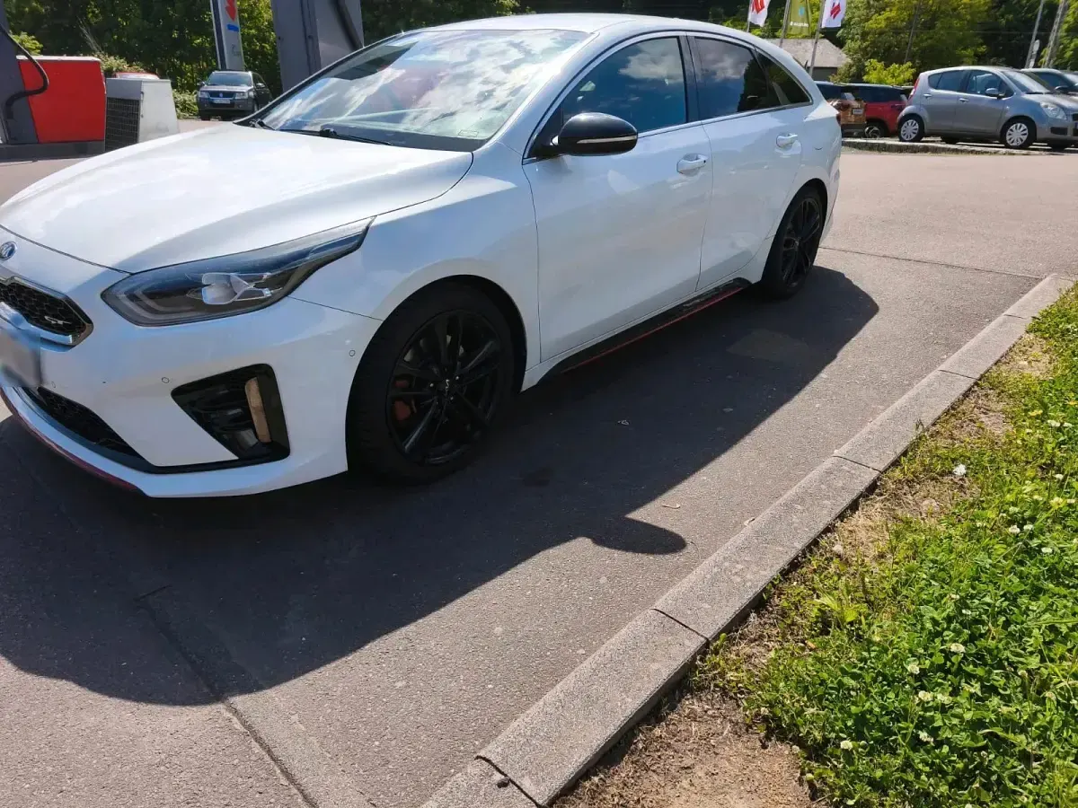 Gebraucht Kia ProCeed GT 204 PS (150 kW) 2019 Weiß Kombi