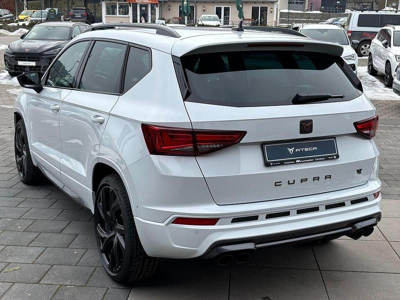 Neu Cupra Ateca VZ 300 PS (220 kW) 2026 Weiß SUV
