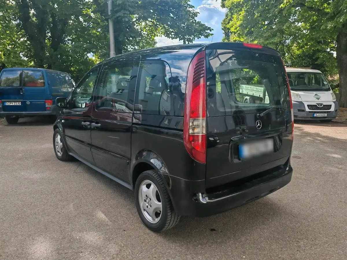 Gebraucht Mercedes Vaneo 125 PS (91 kW) 2004 Schwarz Van / Kleinbus
