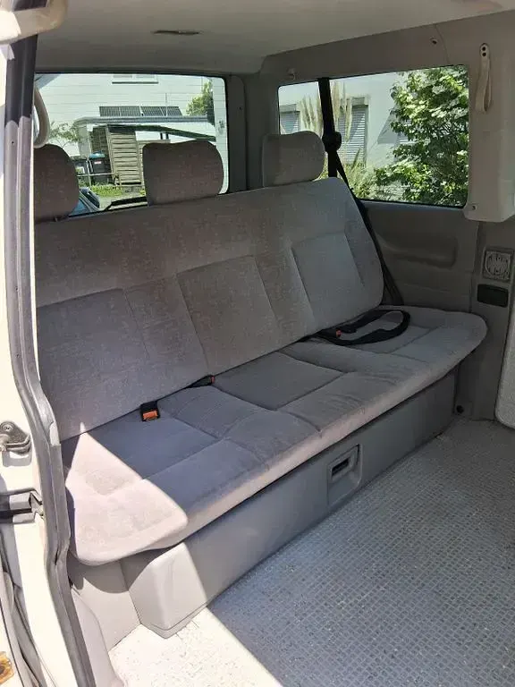 Używany VW Multivan 84 KM (61 kW) 1998 Biały Minivan