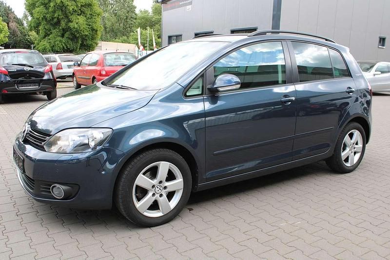 Bluegraphit perleffekt Gebraucht 2010 VW Golf Plus Team Van / Kleinbus | 6.950 € (Etwas zu teuer) - Bild 1/4