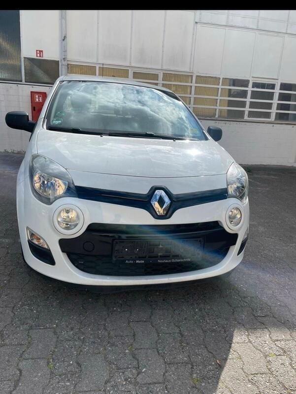Weiß Gebraucht 2013 Renault Twingo Kleinwagen | 2.800 € - Bild 1/4
