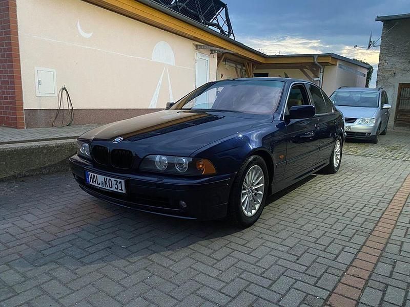 Gebraucht BMW 530 231 PS (169 kW) 2002 Blau Limousine