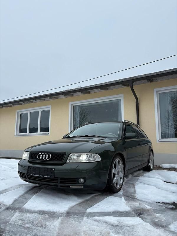 Gebraucht Audi A4 240 PS (176 kW) 2000 Grün Kombi