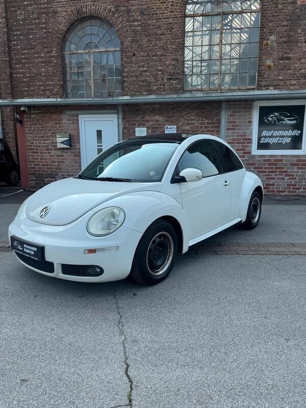 Weiß Gebraucht 2006 VW Beetle Limousine | 3.850 € (Etwas zu teuer) - Bild 1/4