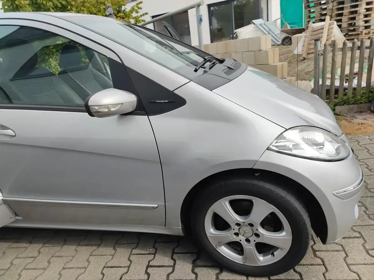 Gebraucht Mercedes A150 95 PS (69 kW) 2004 Silber Kleinwagen