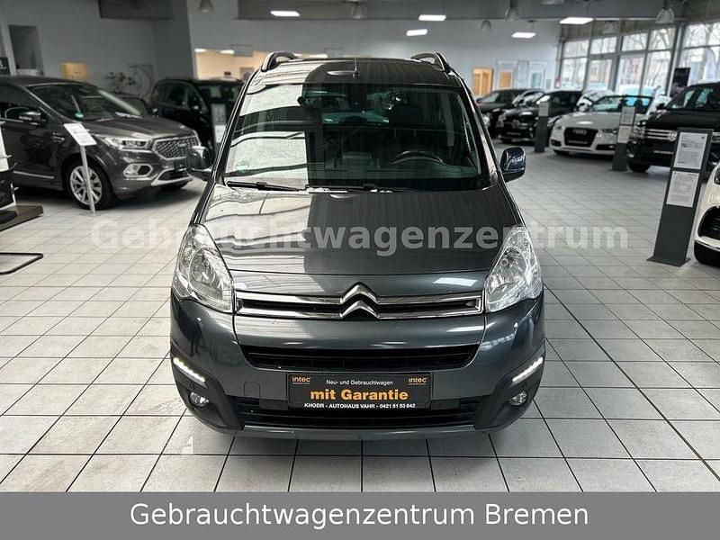 Gebraucht Citroën Berlingo Shine 110 PS (80 kW) 2018 Grau Van / Kleinbus