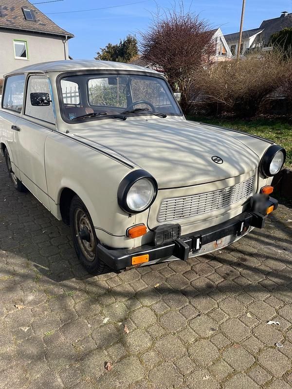 Gebraucht Trabant 601 26 PS (19 kW) 1984 Weiß Kombi