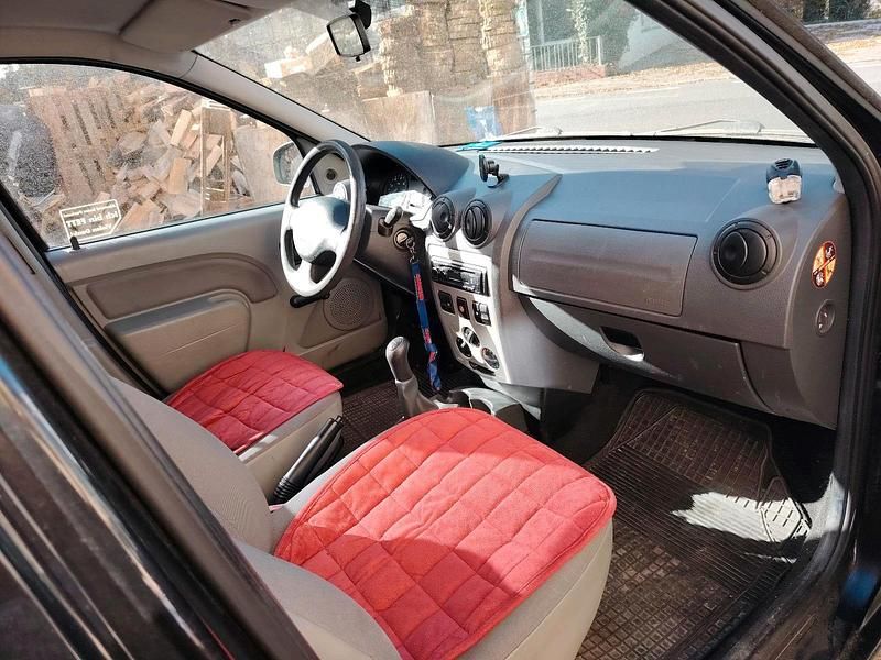 Schwarz Gebraucht 2009 Dacia Logan Kombi | 2.100 € (Fairer Preis) - Bild 1/4