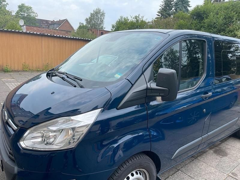 Second-hand Ford Transit Custom 131 CP (96 kW) 2018 Albastru Monovolum