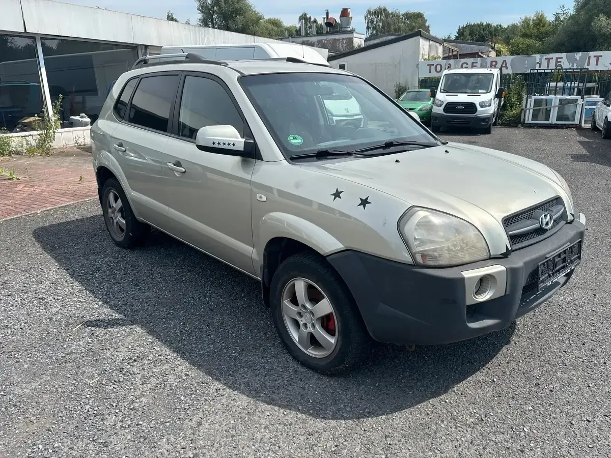 Gebraucht Hyundai Tucson 141 PS (103 kW) 2007 Silber SUV