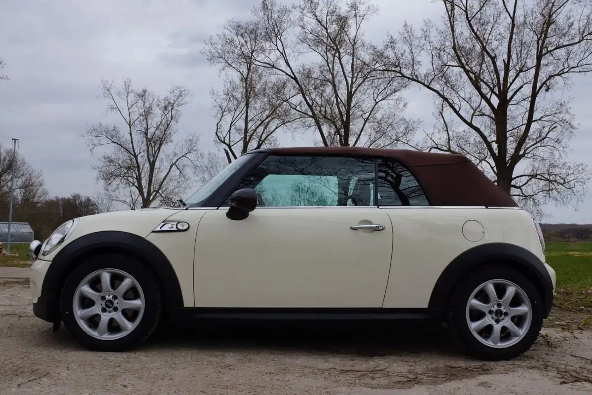 Occasion Mini Cooper S Cabriolet 184 ch (135 kW) 2010 Beige Cabriolet