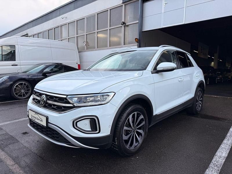 Second-hand VW T-Roc 150 CP (110 kW) 2024 Alb SUV