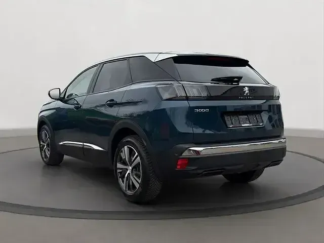 Gebraucht Peugeot 3008 Allure 100 PS (73 kW) 2024 Andere SUV