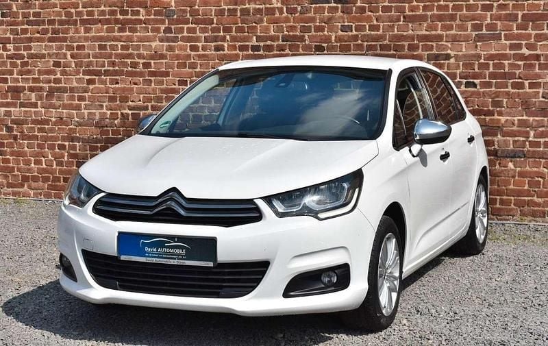 Gebraucht Citroën C4 120 PS (88 kW) 2015 Blanc banquise weiss Limousine