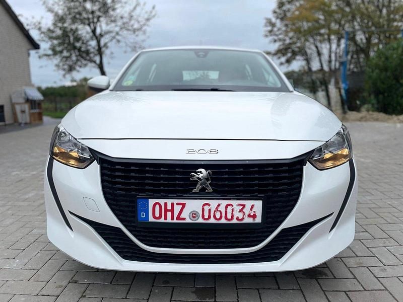 Gebraucht Peugeot 208 Premium 100 PS (73 kW) 2022 Weiß Kleinwagen