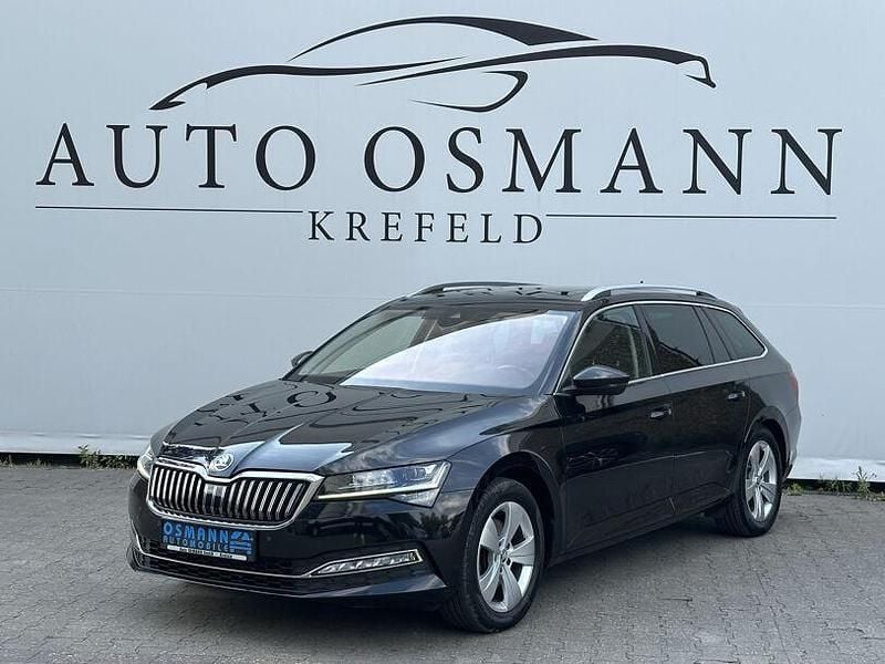 Gebraucht Skoda Superb Premium Edition 150 PS (110 kW) 2020 Schwarzmagic perleffekt Kombi