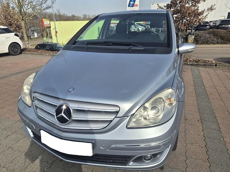 Gebraucht Mercedes B200 136 PS (100 kW) 2007 Blau Van / Kleinbus